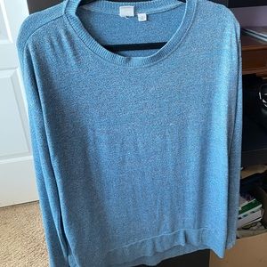 Women’s Gap Sweatshirt